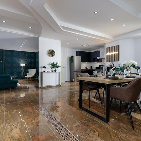 Highlife Apartment One Wiesbaden Wilhelmstrasse מראה חיצוני תמונה